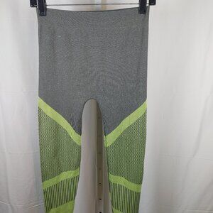 UC under control Size M Women's leggings charcoal lime leggings